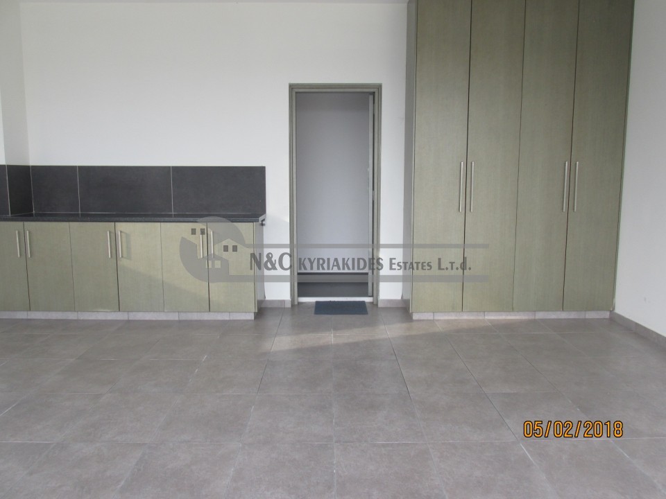 Photo #12 Detached House for rent in Cyprus, Livadia