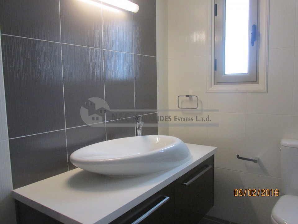 Photo #14 Detached House for rent in Cyprus, Livadia
