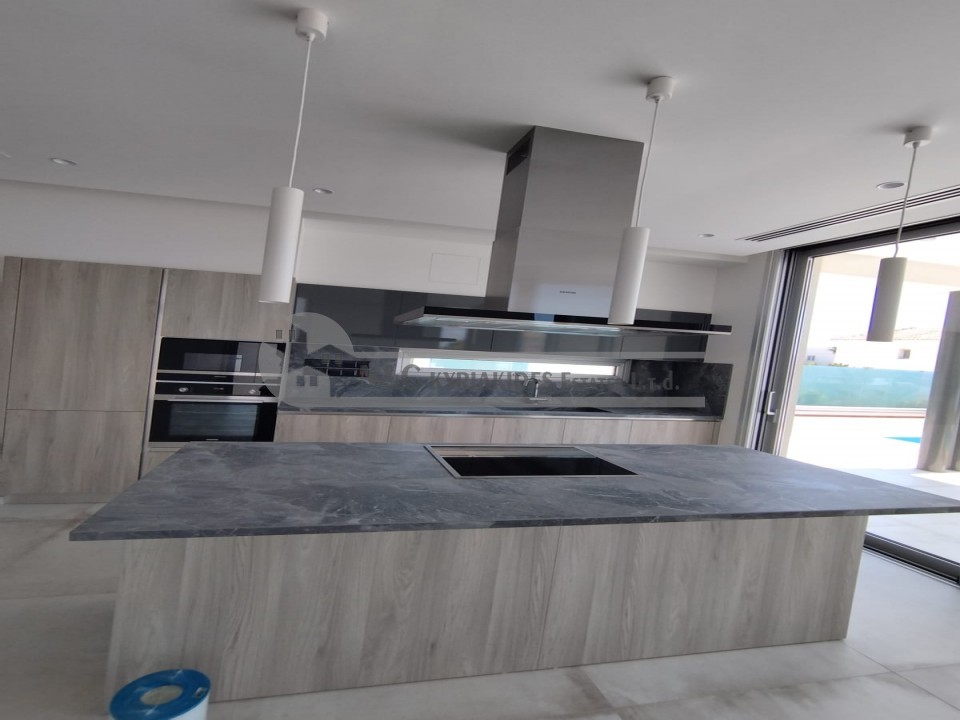 Photo #11 Villa for rent in Cyprus, Agia Thekla