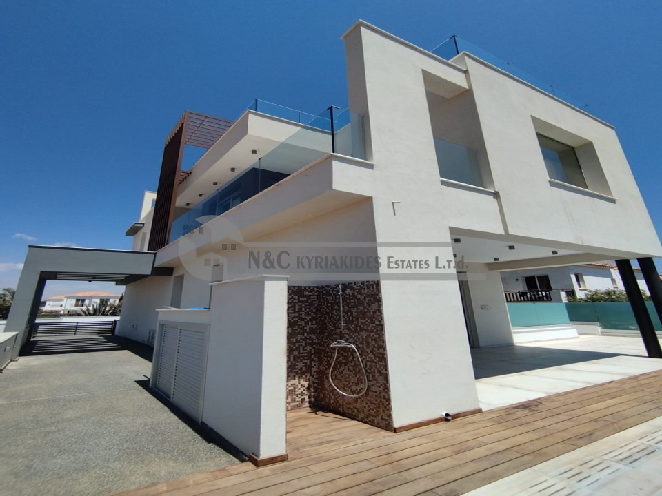 Photo #2 Villa for sale in Cyprus, Agia Thekla