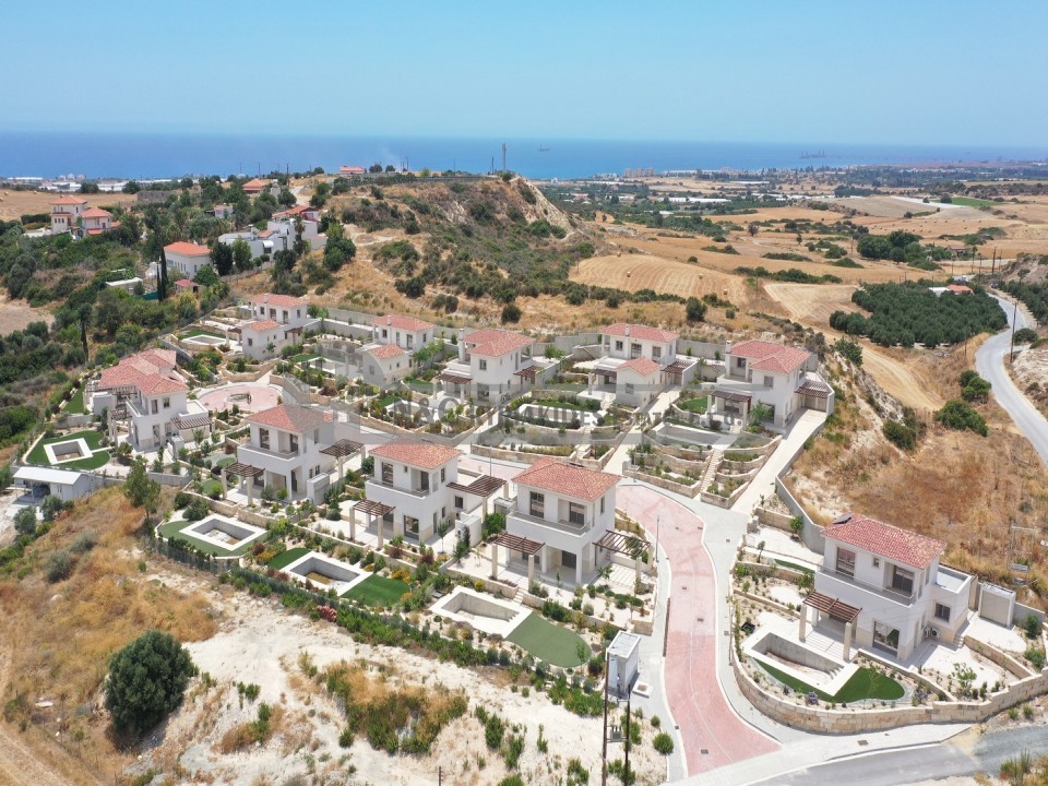 Photo #1 Villa for sale in Cyprus, Maroni