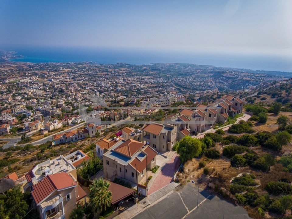 Photo #1 Villa for sale in Cyprus, Peyia
