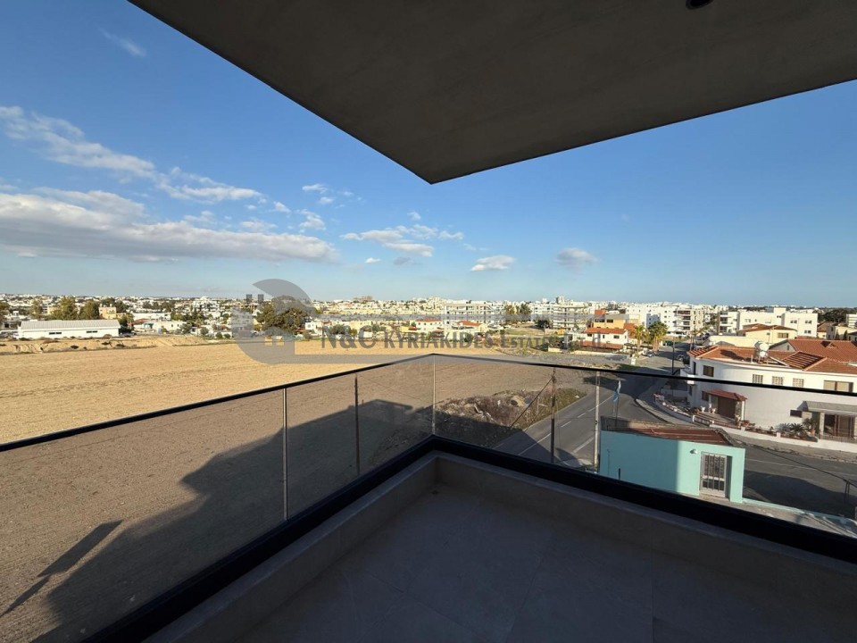 Photo #14 Apartment for rent in Cyprus, Kamares Quarters