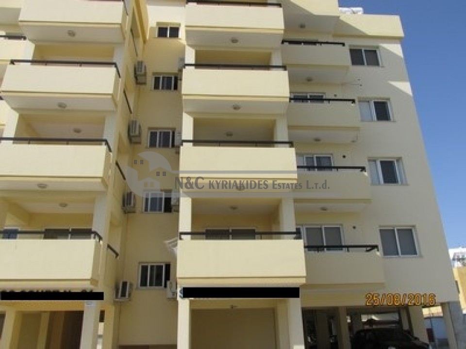 Photo #2 Apartment for rent in Cyprus, Larnaca - City center
